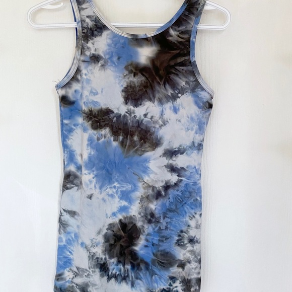 ✨SALE✨ (NEW) SWS Tie-Dye Tank Top - Picture 2 of 5